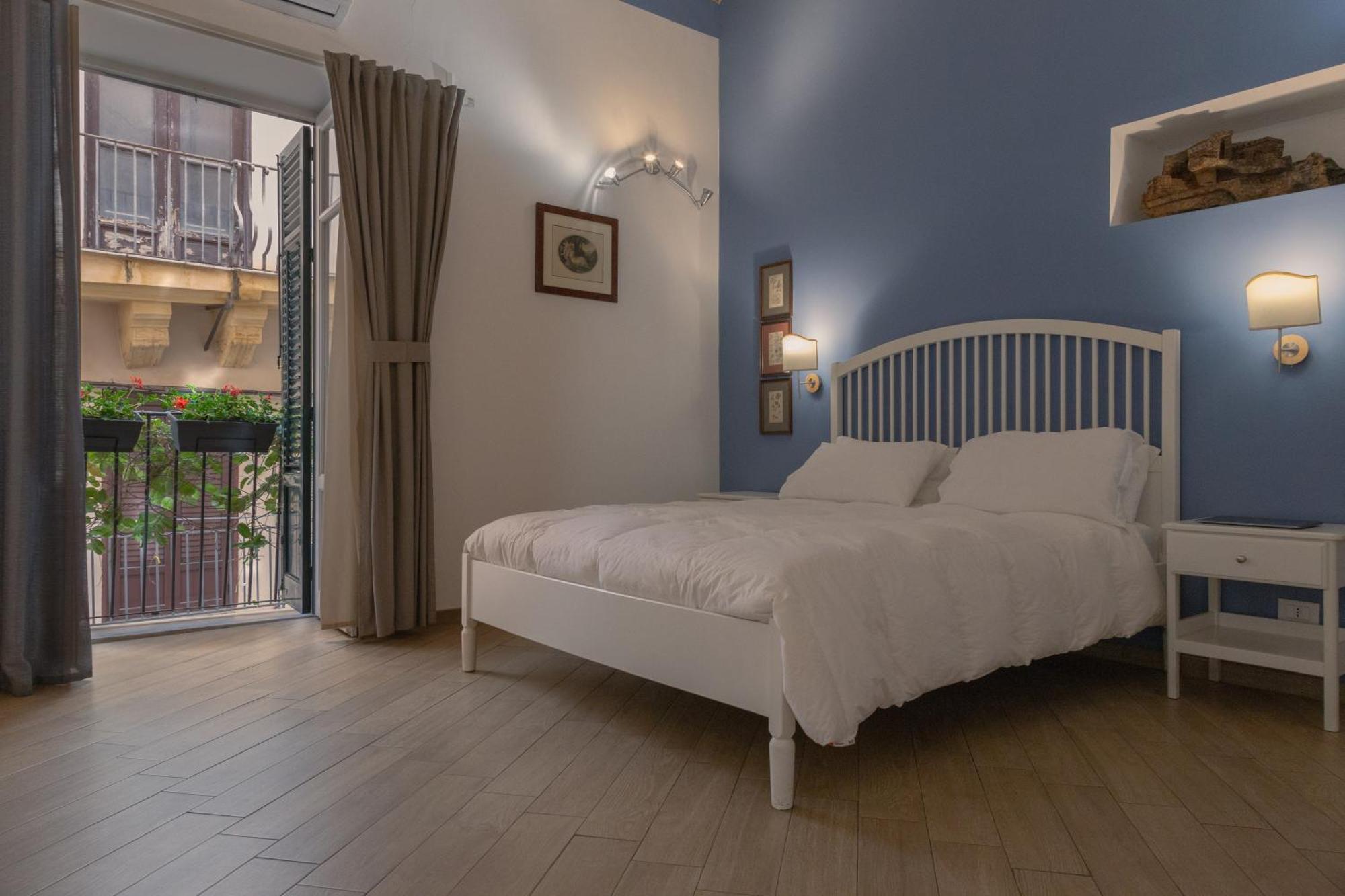 Novelli 36 Bed and Breakfast Palermo Buitenkant foto